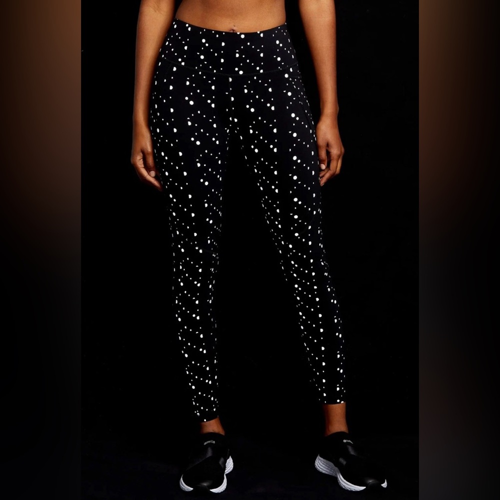 SWEATY BETTY-Power Reflective Pocket Workout Leggings-Size: 0/2-Black Dot-NEW!!